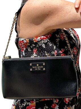 Kate Spade Wellesley Byrd Boarskin Black Pebbled Leather Shoulder Bag with Gold